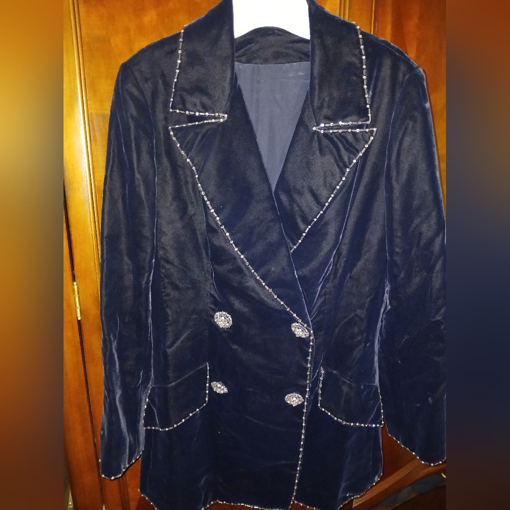 Velvet Black Double-Breasted Women's Blazer
